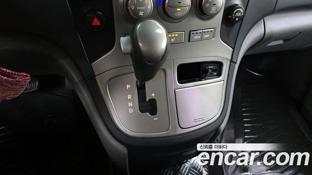 Hyundai Grand Starex CVX Luxury, 2015 9