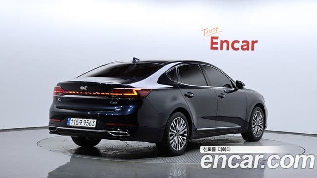 Kia K7 Premier гибрид Noblesse, 2020 2