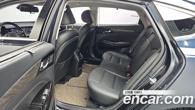 Kia K7 Premier гибрид Noblesse, 2020 12