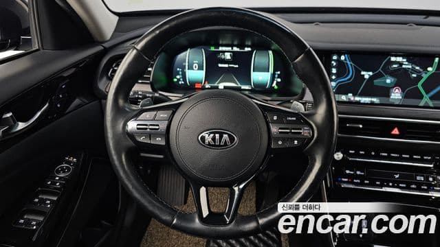 Kia K7 Premier гибрид Noblesse, 2020 13