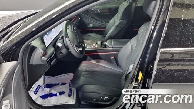 Genesis G80 (RG3) бензин 2.5 турбо AWD, 2025 11