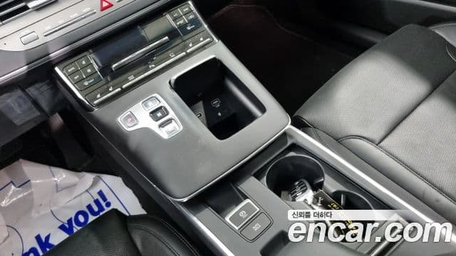 Hyundai The / новый New Grandeur IG гибрид Premium Choice, 2020 9