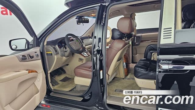 Kia Carnival R Premium, 2013 18