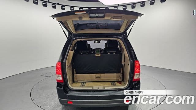 Kia Carnival R Premium, 2013 20