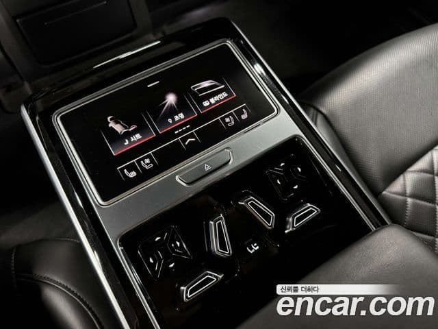 Audi S8 (D5) 4.0 TFSI Quattro LWB, 2020 8