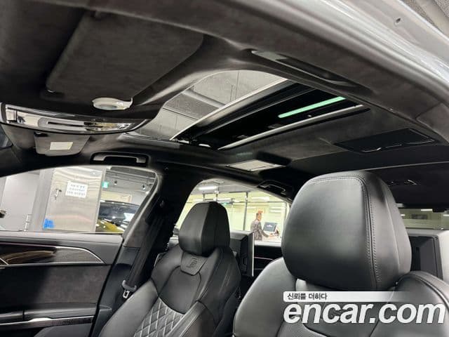 Audi S8 (D5) 4.0 TFSI Quattro LWB, 2020 17