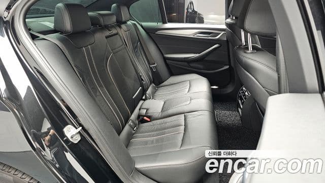 BMW 5시리즈 (G30) 520d xDrive M Sport, 2017 12