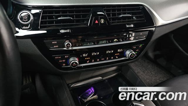 BMW 5시리즈 (G30) 520d xDrive M Sport, 2017 17