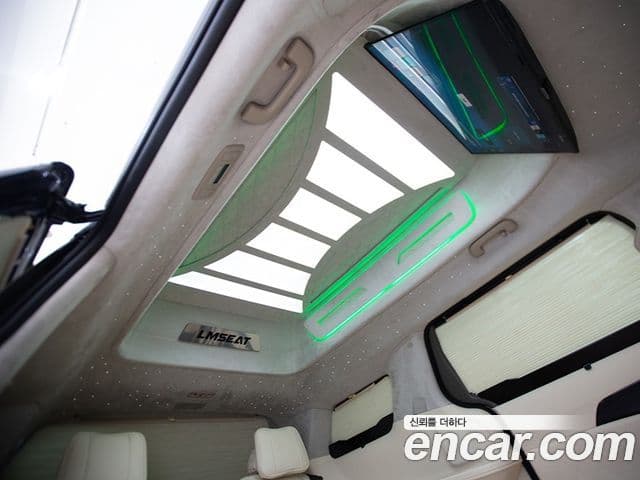 Kia Carnival 4세대 9인승 High Limousine(компания по спецнадстройкам), 2023 13