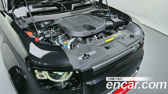 Land Rover Defender (L663) 130 D300 X-Dynamic HSE, 2024 6