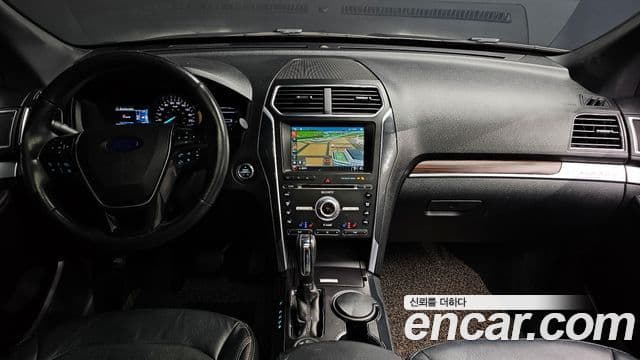 Ford Explorer 5세대, 2017 7