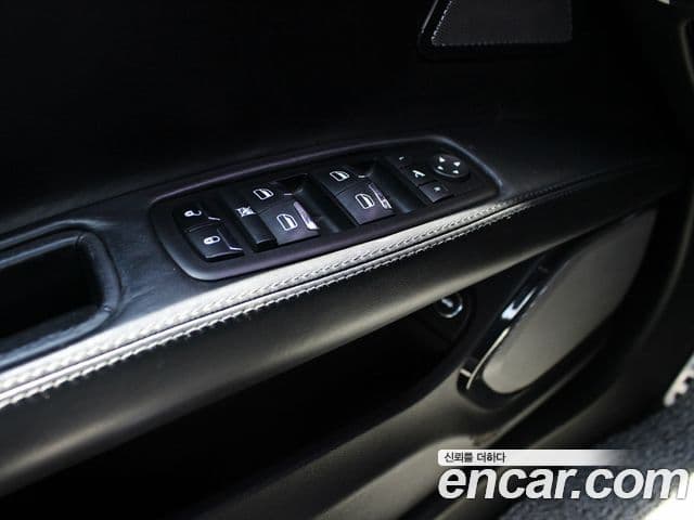 Maserati Quattroporte GTS 3.8 V8, 2014 12