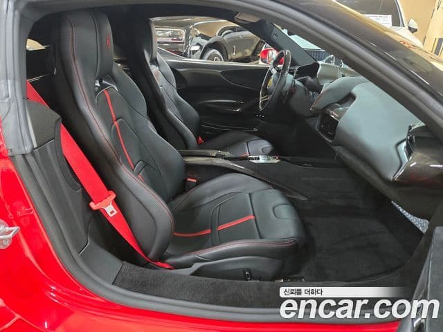 Ferrari SF90 스트라달레, 2021 20