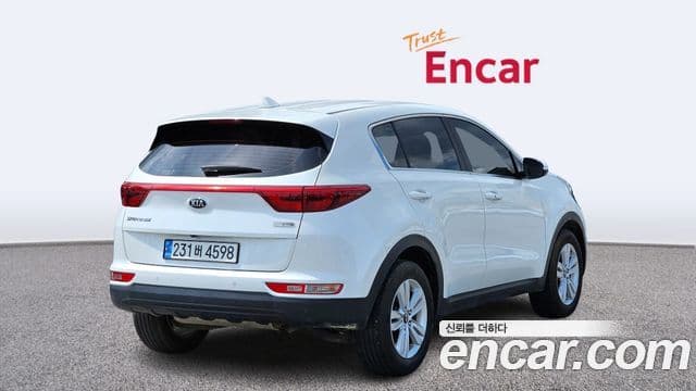Kia Sportage 4세대 дизель 1.7 2WD Trendy, 2018 2