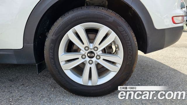 Kia Sportage 4세대 дизель 1.7 2WD Trendy, 2018 все фото