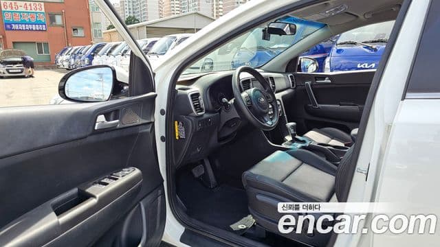 Kia Sportage 4세대 дизель 1.7 2WD Trendy, 2018 11