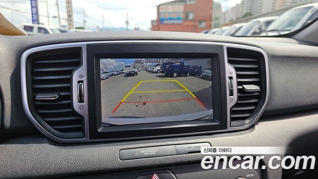 Kia Sportage 4세대 дизель 1.7 2WD Trendy, 2018 15