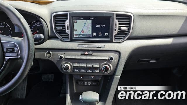 Kia Sportage 4세대 дизель 1.7 2WD Trendy, 2018 16