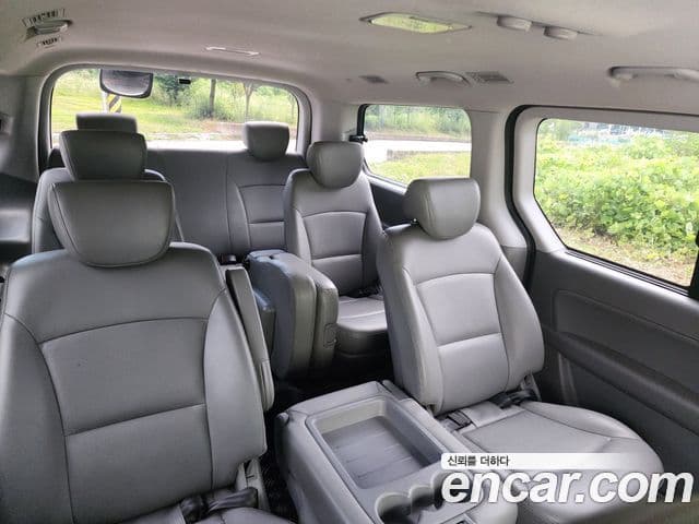 Hyundai The / новый New Grand Starex Modern, 2018 10