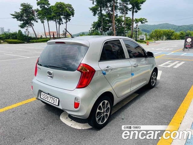 Kia All New Morning Special, 2012 4