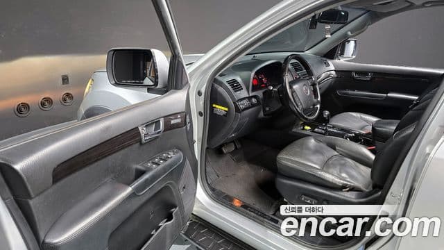 Kia Mohave 4WD KV300, 2014 10