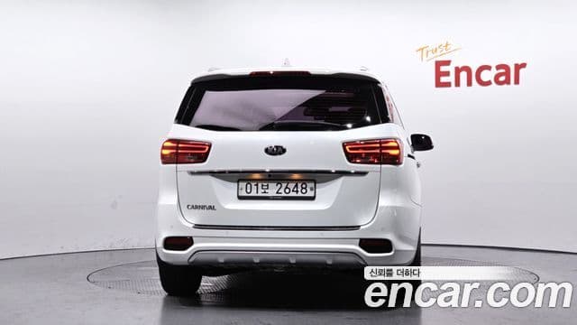Kia The / новый New Carnival Luxury, 2019 4