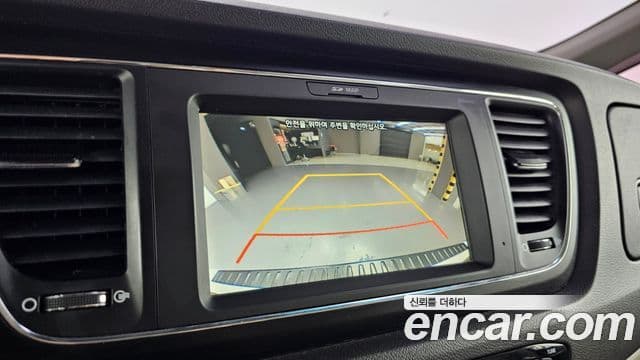 Kia The / новый New Carnival Luxury, 2019 15