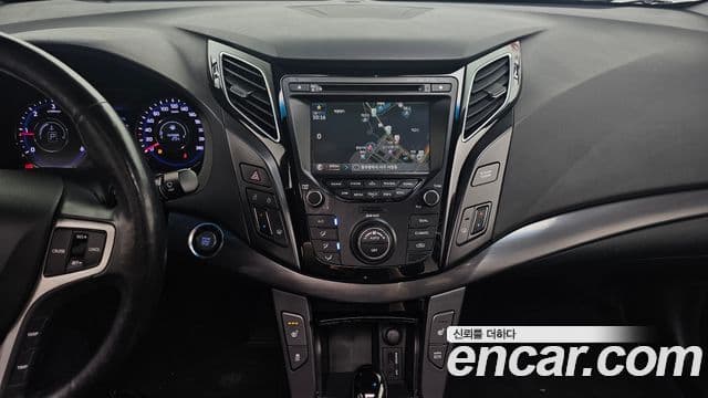 Hyundai i40 살룬 Modern, 2012 14