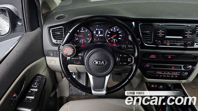 Kia All New Carnival Prestige, 2016 14