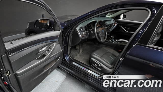 BMW 5시리즈 (F10) 520d M Aero Dynamic, 2016 10