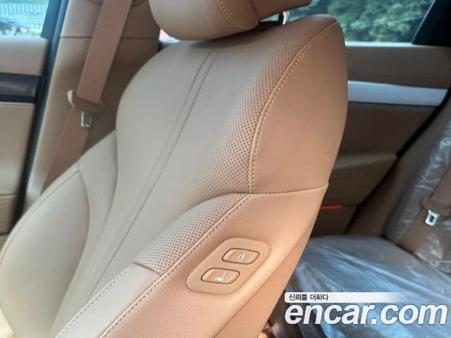 Genesis G80 (RG3) бензин 2.5 турбо AWD, 2026 13