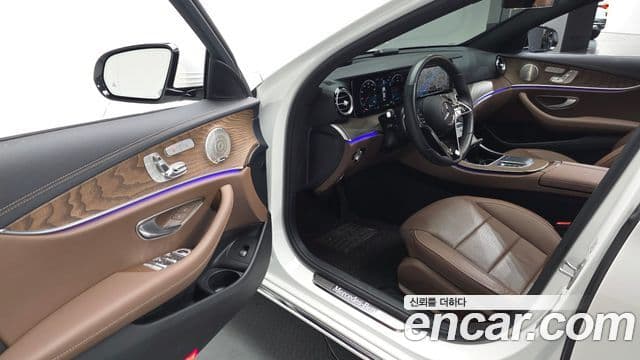 Mercedes-Benz E-класс W213 Exclusive, 2023 12