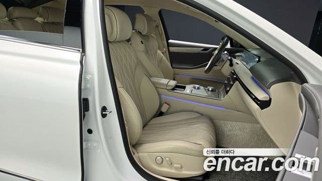 Genesis G80 (RG3) бензин 2.5 турбо 2WD, 2025 10