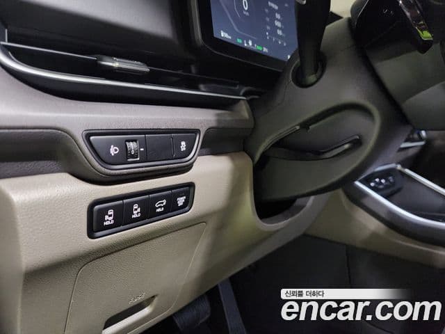 Kia The / новый New Carnival 4세대 Prestige, 2025 12