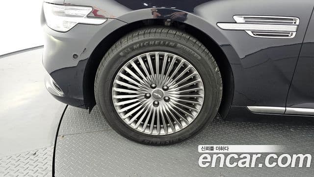 Genesis G90 Luxury, 2021 все фото