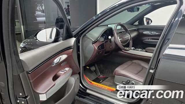 Genesis GV70, 2024 11