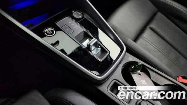 Audi A3 (8Y) Premium, 2023 9