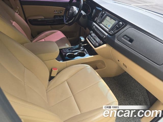 Kia The / новый New Carnival Special, 2019 10