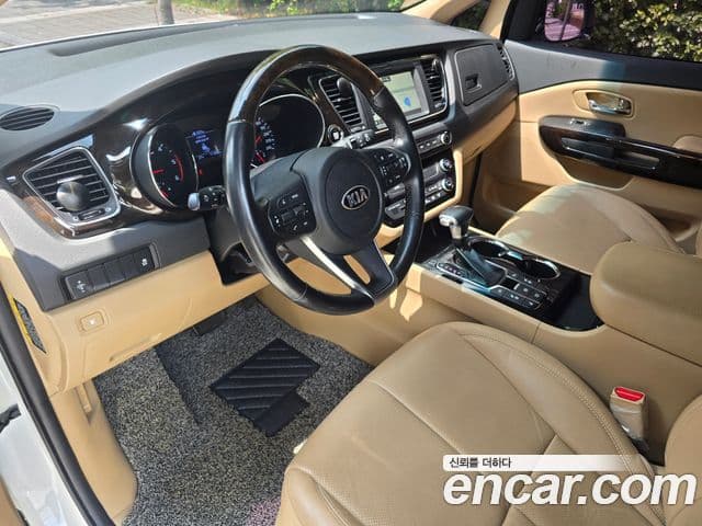 Kia The / новый New Carnival Special, 2019 11