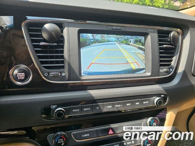 Kia The / новый New Carnival Special, 2019 14