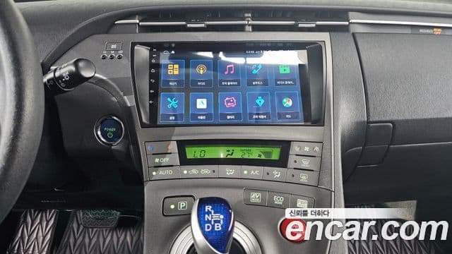 Toyota 프리우스 1.8 E, 2013 14