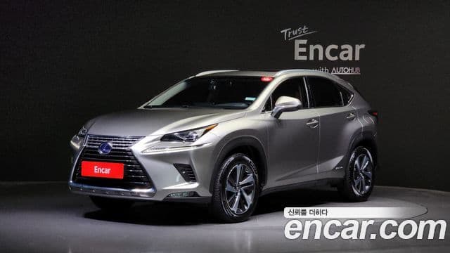 Lexus NX300h Supreme, 2018 1
