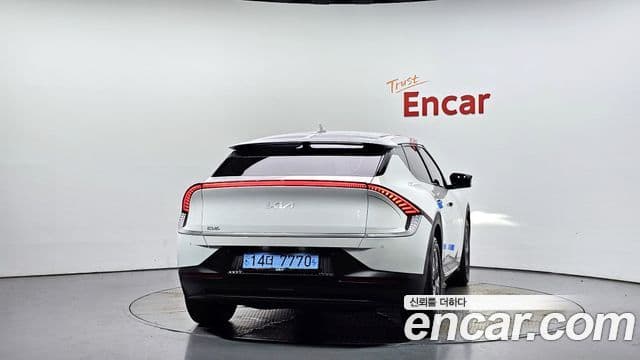Kia EV6 Air, 2022 4