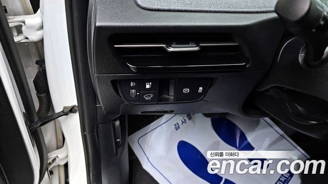 Kia EV6 Air, 2022 13