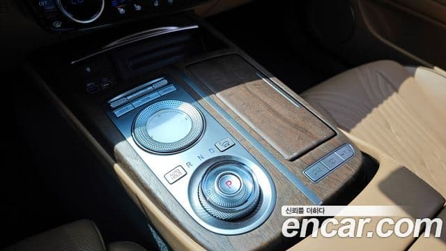 Genesis G80 (RG3) бензин 3.5 турбо AWD, 2021 9