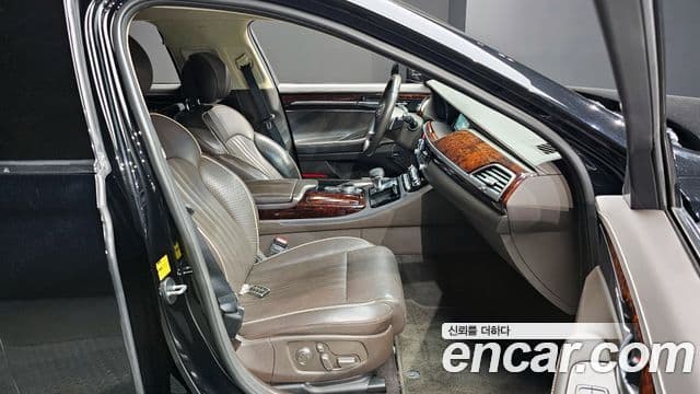 Genesis EQ900 Prestige, 2017 11