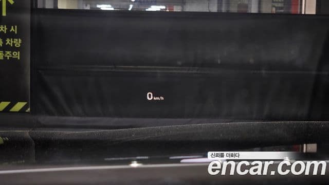 Genesis EQ900 Prestige, 2017 17