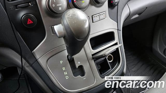 Hyundai Grand Starex кемпер, 2011 9