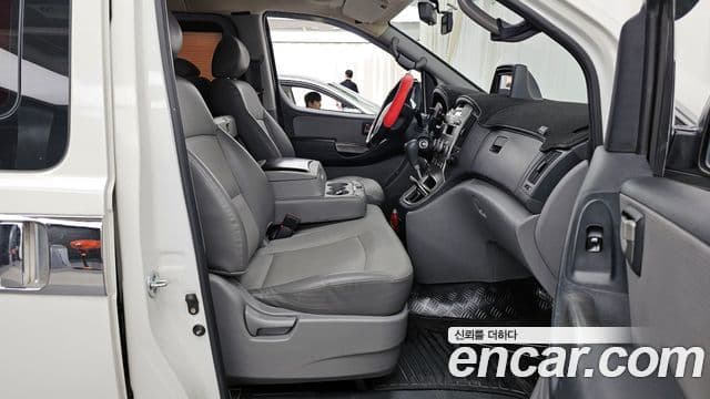 Hyundai Grand Starex кемпер, 2011 11