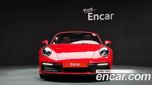 Porsche 911 (992) Carrera кабриолет, 2021 3